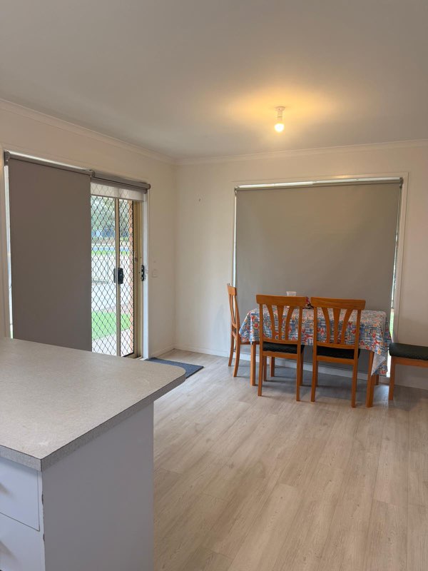 Kitchen & dining
